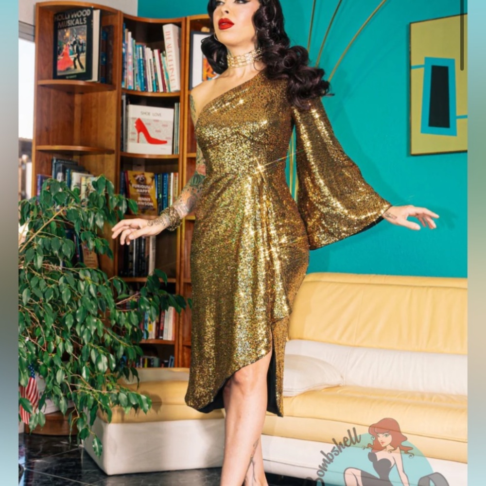 3X Glitz and Glam dress in gold